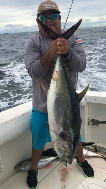 tuna fishing in quepos, costa rica