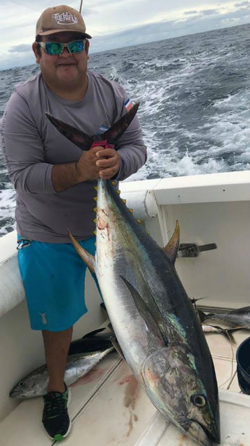tuna fishing in quepos, costa rica